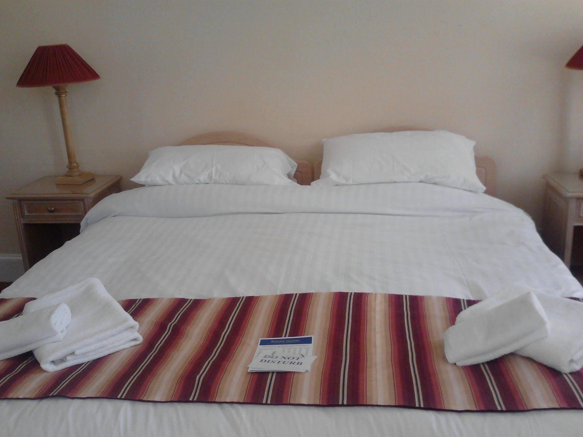 The Royal Hotel Blairgowrie and Rattray Ngoại thất bức ảnh
