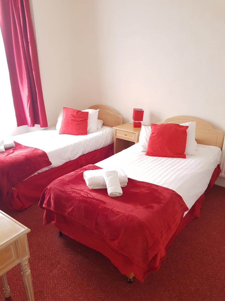 The Royal Hotel Blairgowrie and Rattray Ngoại thất bức ảnh